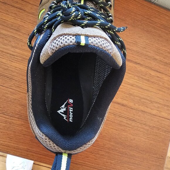 Men’s Nortiv8 Waterproof Low-top Hiking Shoes, 11W - Picture 4 of 12